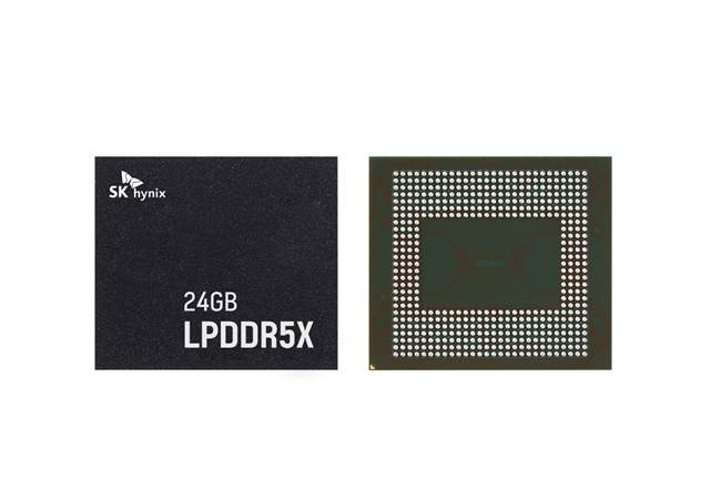 SK하이닉스가 개발한 24GB LPDDR5X 모바일 D램. /사진제공=SK하이닉스