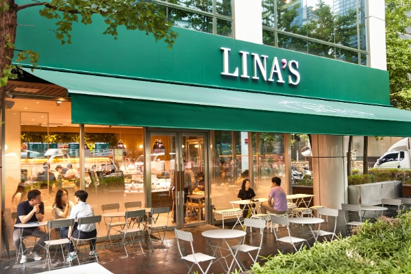 SPC(회장 허영인) 샌드위치 전문점 리나스(Lina’s)가 14번째 매장인 ‘서초삼성타운점’을 25일 개점했다. /사진=SPC그룹 리나스