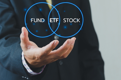 최근 상장지수펀드(ETF‧Exchange Traded Fund) 시장이 100조원 규모로 커진 가운데 특히 액티브(Active) ETF가 주목받고 있다./사진=통로이미지 주식회사(대표 이철집)