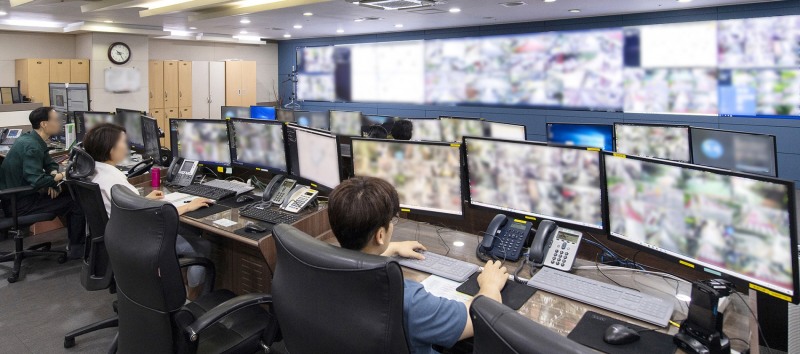 용산구 통합관제센터 모습./사진제공=용산구