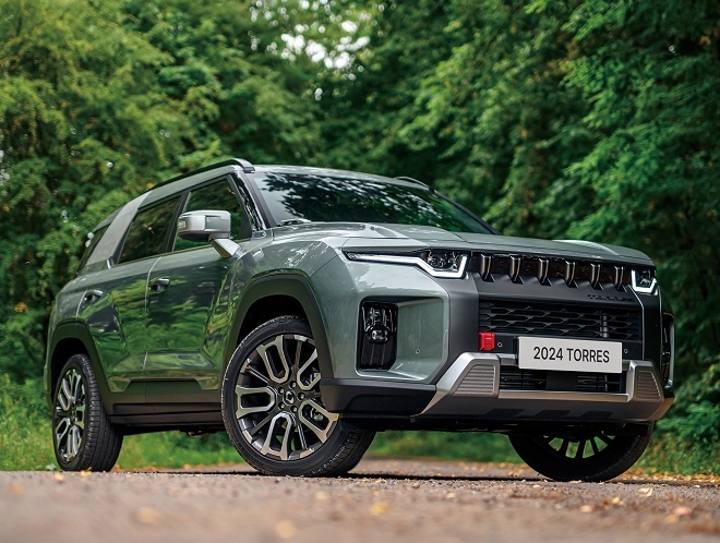 KG 토레스, 2024 연식변경 가격 낮추고 기본사양 강화했다