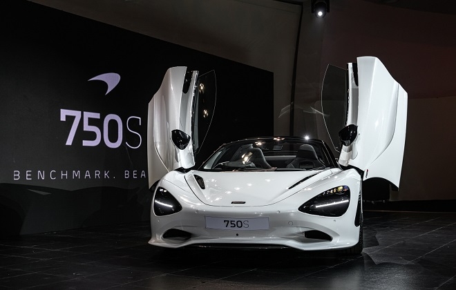'가장 강력한 맥라렌' 750S 국내 공개