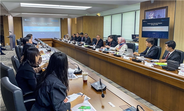 12일, HUG와 인도네시아 BP Tapera 및 감사원(BPK) 대표단이 주택금융 지식공유 회의를 진행하고 있다. / 사진제공=HUG