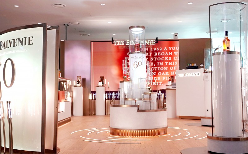 신라면세점이 마련한 인천공항 발베니 팝업스토어. /사진제공=신라면세점