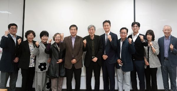 공영홈쇼핑(대표 조성호)은 시청자 권익보호를 위한 제4기 시청자위원회를 31일 위촉했다. /사진=공영홈쇼핑