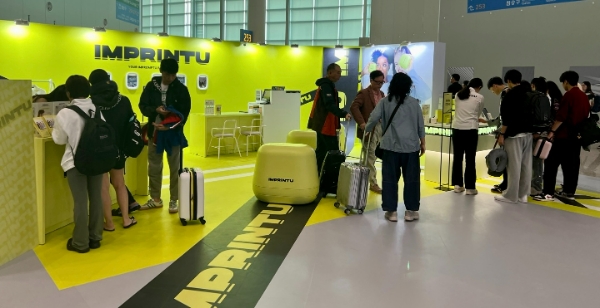 LG생활건강(대표 이정애)은 뷰티 리추얼 브랜드인 ‘임프린투(IMPRINTU)’ 팝업 스토어를 인천국제공항에 개장했다고 3일 밝혔다. /사진=LG생활건강