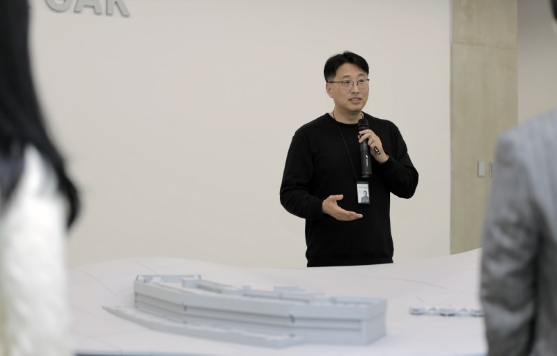 네이버클라우드 노상민 센터장이 각 세종에 대해 설명하고 있다. / 사진제공=네이버