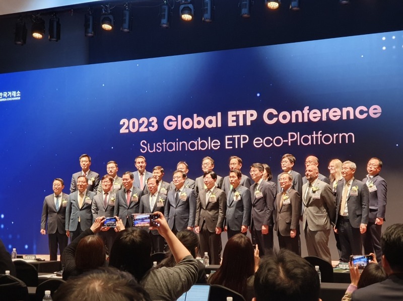 10일 여의도 한국거래소에서 '2023 글로벌 ETP 컨퍼런스 서울'이 열렸다. 주요 참석자 모습. / 사진= 한국금융신문(2023.11.10)