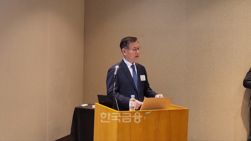 박영우 와이바이오로직스 각자대표가 16일 서울 여의도에서 열린 IPO 기자간담회에서 인삿말을 하고 있다. /사진 = 전한신 기자