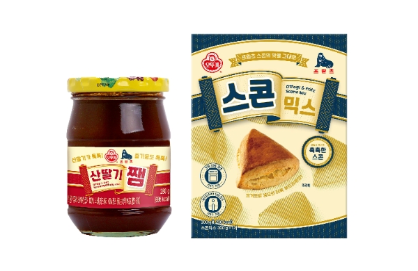 오뚜기(대표 황성만)는 최근 MZ세대에서 커피 베이커리로 유명한 브랜드 ‘프릳츠’(Fritz)와 협업해, 연말에 즐기기 좋은 '스콘믹스'와 '산딸기쨈'으로 구성된 '홈베이킹 세트'를 24일 출시했다. /사진=오뚜기