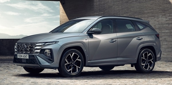 현대 투싼 페이스리프트 출시...N라인 추가