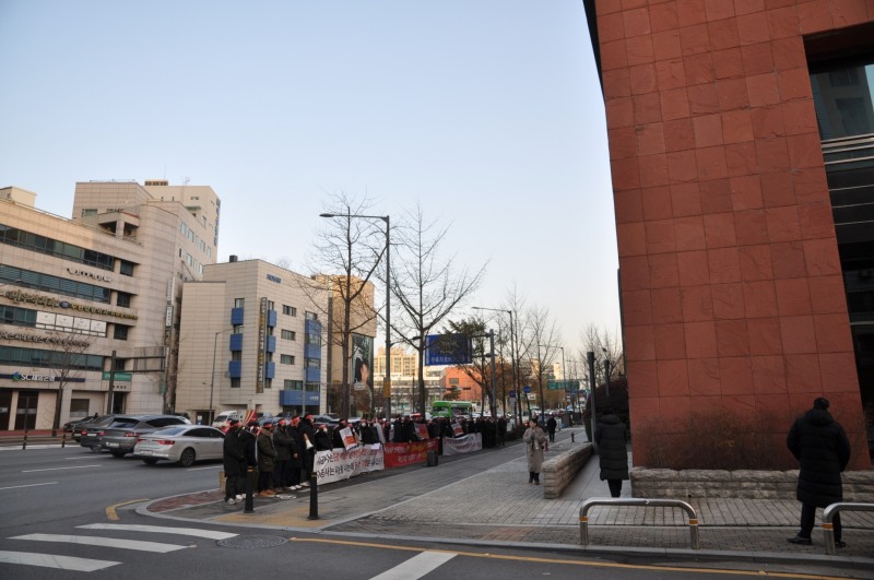 쌍용·KT부터 DL건설·LF그룹까지, 곳곳서 울리는 공사비 갈등 경고음