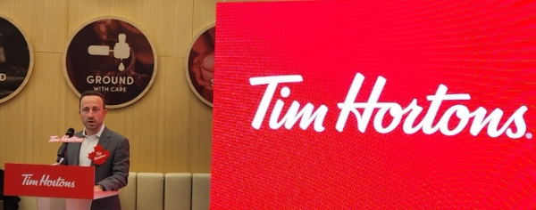 라파엘 오도리지 RBI그룹 APAC 사장이 팀홀튼 오픈 기념 축사를 하고 있다. /사진=손원태기자