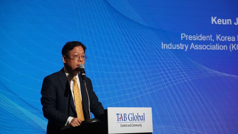 이근주 핀테크산업협회 회장이 5일 개최한 '서울 AI 이노베이션 투어'에서 개회사를 전하고 있다.(2024.03.07.)/사진제공=핀테크산업협회