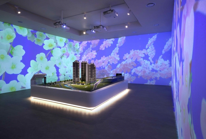 e편한세상 금정 메종카운티 주택전시관 모형존./사진제공=DL이앤씨