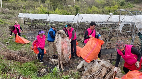농협 인천옹진군지부, 영농폐기물 수거 캠페인 실시