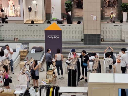 마케팅 전문 기업 에코마케팅은 싱가포르 다카시마야 백화점에서 진행된 팝업스토어 행사가 일 매출 5만 달러를 기록했다고 13일 밝혔다. /사진=에코마케팅