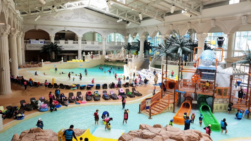 하이원워터월드, 실내 패밀리존 전경./사진제공=강원랜드