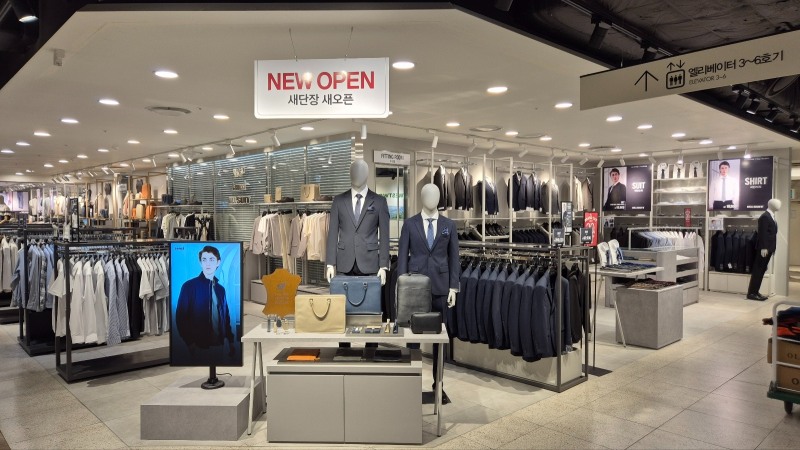 이랜드글로벌이 NC청주점에 두 번째 '신사 복합관'을 오픈했다. /사진제공=이랜드