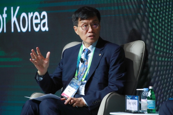 이창용 한국은행 총재가 30일 오전 서울 중구 한국은행에서 열린 '2024년 BOK 국제콘퍼런스'에서 발언하고 있다. / 사진제공= 한국은행(2024.05.30)