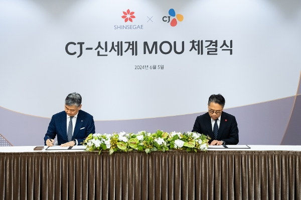 CJ와 신세계는 이번 MOU를 계기로 긴밀한 ‘물류 협업’에 나선다고 5일 밝혔다. /사진=CJ그룹