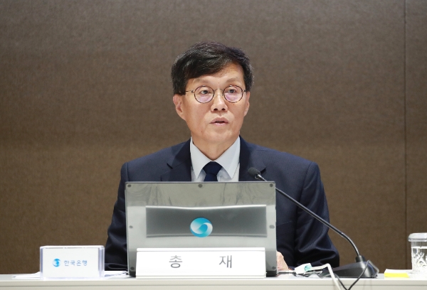 이창용 한국은행 총재가 18일 한은 별관에서 열린 '물가안정목표 운영 상황 점검' 기자간담회에서 발언하고 있다. / 사진제공= 한국은행(2024.06.18)