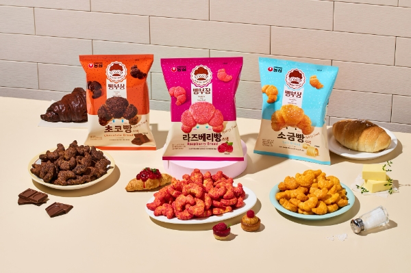 농심(대표 이병학)이 베이커리 스낵 ‘빵부장’ 시리즈 신제품 ‘라즈베리빵’을 27일 출시한다. 지난해 10월 ‘빵부장 소금빵’, 올해 1월 ‘빵부장 초코빵’ 출시 이후 세 번째로 선보인다. /사진=농심