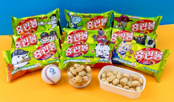 해태제과(대표 신정훈)는 KBO(총재 허구연)와 손잡고 야구 찐 팬들을 위한 로컬 프렌차이즈 홈런볼을 8일 출시한다. /사진=해태제과