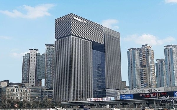 사진제공 = 두산