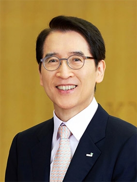 신창재 교보생명 회장 겸 이사회 의장./사진제공=교보생명