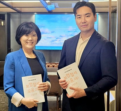 조미정 메트라이프생명 노블리치팀 콘텐츠 디렉터(왼쪽), 윤태성 메트라이프생명 노블리치센터 세무전문위원./사진=메트라이프생명