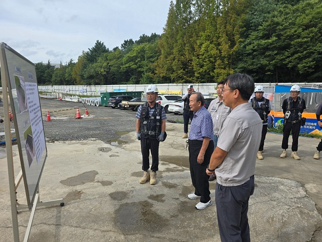 87세 조양래 한국앤컴퍼니그룹 명예회장, 금산공장 현장경영...건강이상설 일축