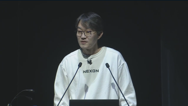 이정헌 넥슨(일본법인) 대표가 미래 성장 전략에 대해 소개하고 있다. / 사진=넥슨 일본법인 IR 사이트 캡처