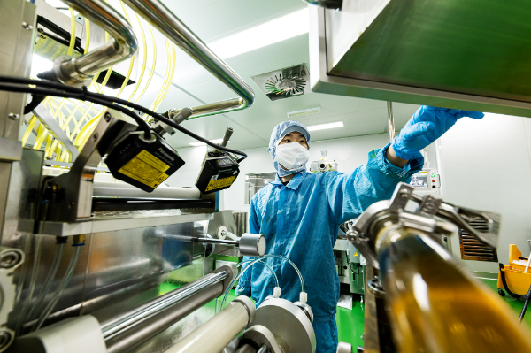 건강기능식품 ODM 기업 콜마비앤에이치(대표 윤여원)가 미국 FDA(식품의약국)로부터 세종공장 및 음성공장에 대한 현장 실사에서 '무결점 NAI(No Action Indicated)' 등급을 획득했다. /사진=콜마비앤에이치