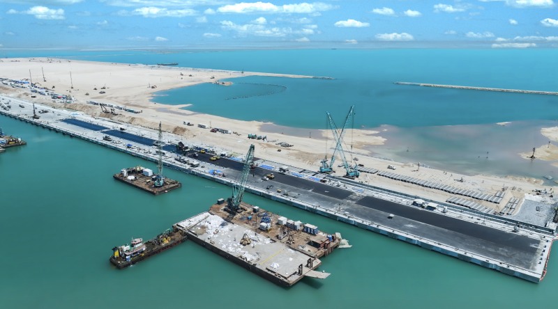 대우건설 이라크 알포신항만현장 안벽공사 전경 / 자료제공=대우건설