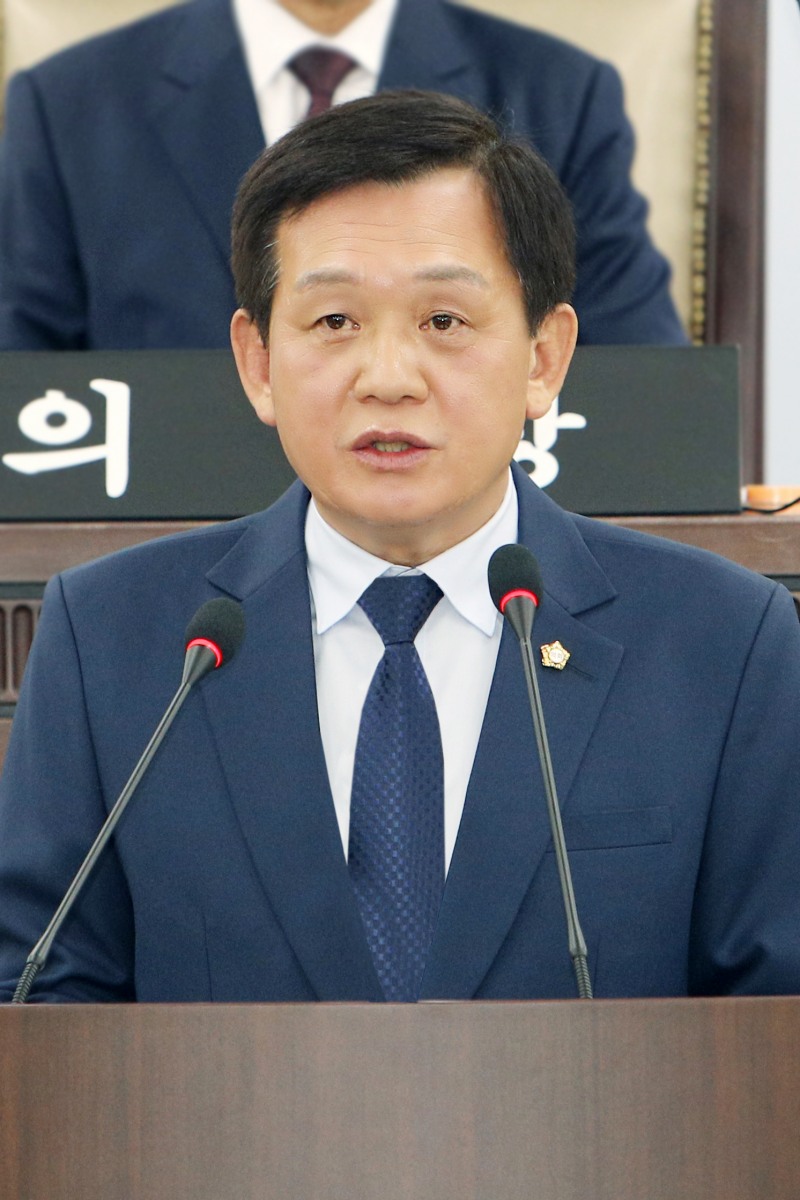 윤판오 예산결산특별위원장./사진제공=중구의회