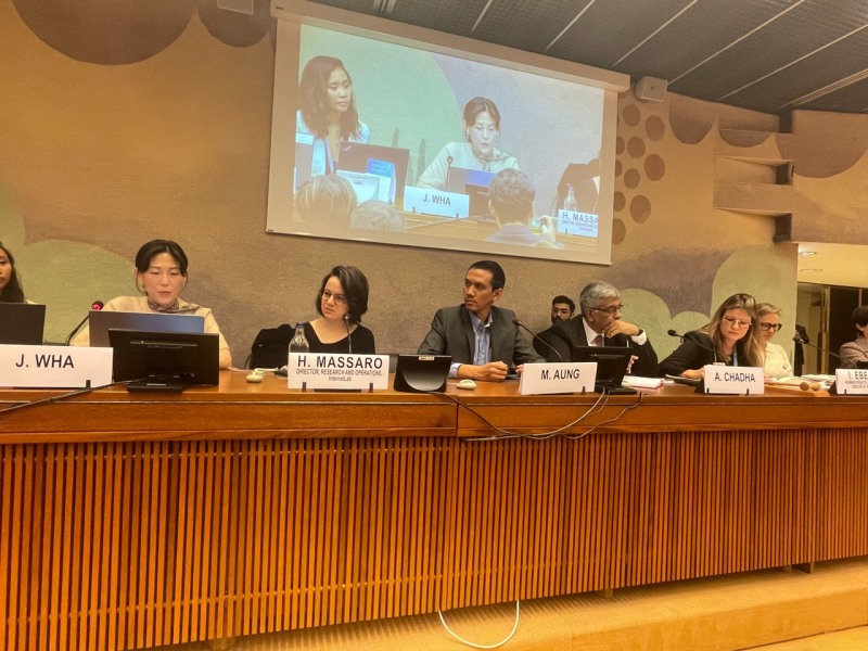 카카오 그룹기술윤리팀 허진화 프로젝트리더, 마이크로소프트 시니어 디렉터 아쉬토쉬 샤다, 인터넷랩 디렉터 일로이자 마사로 등이 포럼에 참석중이다. / 사진=카카오