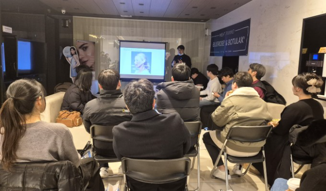 휴젤 국내 의료진 대상 H.E.L.F Training 개최. /사진=휴젤