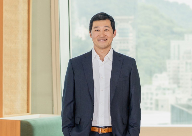Kim Bom-Suk (Bom Kim), Chairman of Coupang. The company posted its highest-ever quarterly results in Q1 this year. / Photo courtesy of Coupang