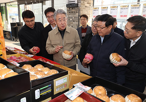 강호동 농협중앙회장, 설 명절 대비 농·축산물 수급상황 점검