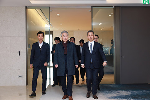 강호동 농협중앙회장, 올해 첫 계열사 현장경영 시동