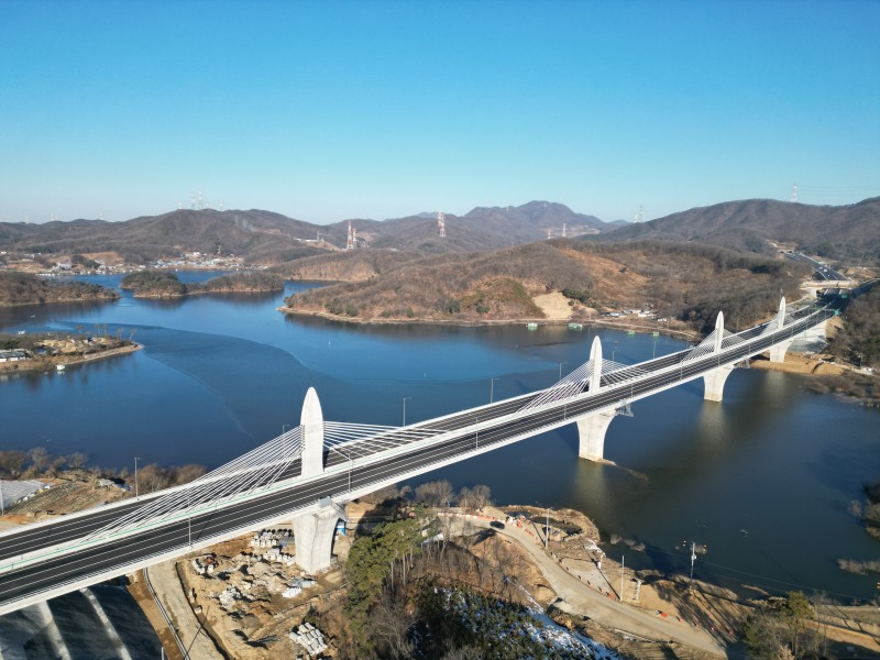 동부건설이 시공한 고삼교 전경./사진제공=동부건설