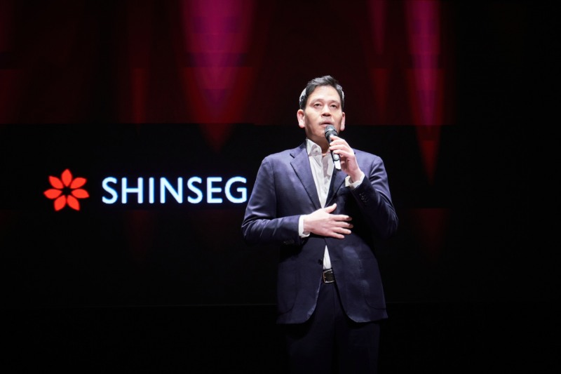 정용진 신세계그룹 회장이 전년보다 줄어든 연봉을 수령했다. /사진제공=신세계그룹