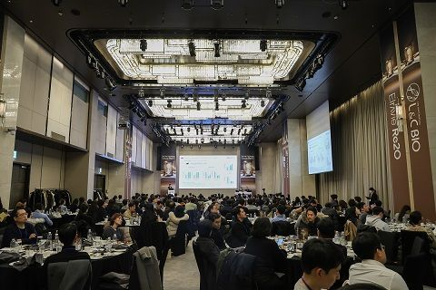 휴메딕스는 최근 전문 의료진 및 관계자 대상 '엘라비에 리투오' 심포지엄을 열었다. /사진제공=휴메딕스