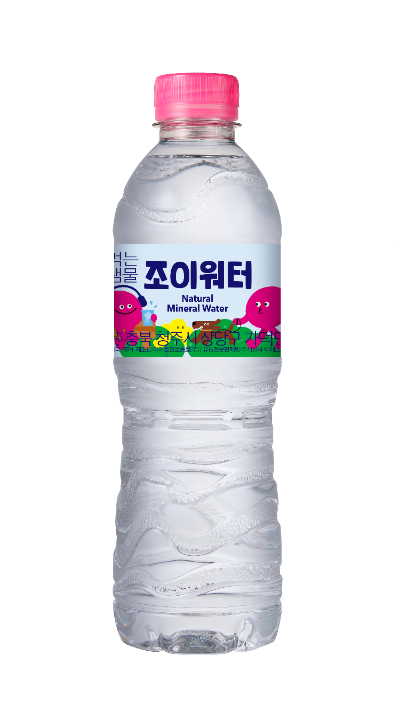 하이트진로음료(대표 박재범)는 건강하고 생기 넘치는 라이프스타일을 추구하는 소비자를 겨냥한 먹는샘물 ‘조이워터’를 6일 생산했다. 이 제품은 하이트진로음료가 제조, 생산하고 주식회사 비에스스토어가 판매한다. /사진=하이트진로음료