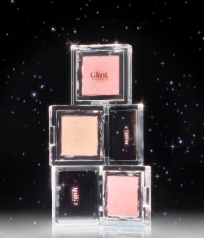 LG생활건강(대표 이정애)은 메이크업 브랜드 ‘글린트 바이 비디보브’(이하 글린트)에서 부드럽게 밀착되는 펄 제형이 복숭앗빛 광채 피부를 선사하는 피치빔 하이라이터 ‘페어리 피치(Fairy Peach)’ 3종을 출시한다. /사진=LG생활건강 글린트