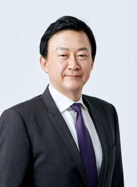 John Rim, President & CEO / Born in 1961 / Graduated from Columbia University, Department of Chemical Engineering, USA / VP of Global Product Development and Procurement at Roche / Head of CMO2 Center at Samsung Biologics / President of Samsung Biologics, 2020-present