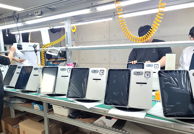 ▲'스쿨패스' 는 출시 후 30개교 이상 납품 및 전국 70여개 대리점 네트워크 기반으로 보급을 확대하고 있다.