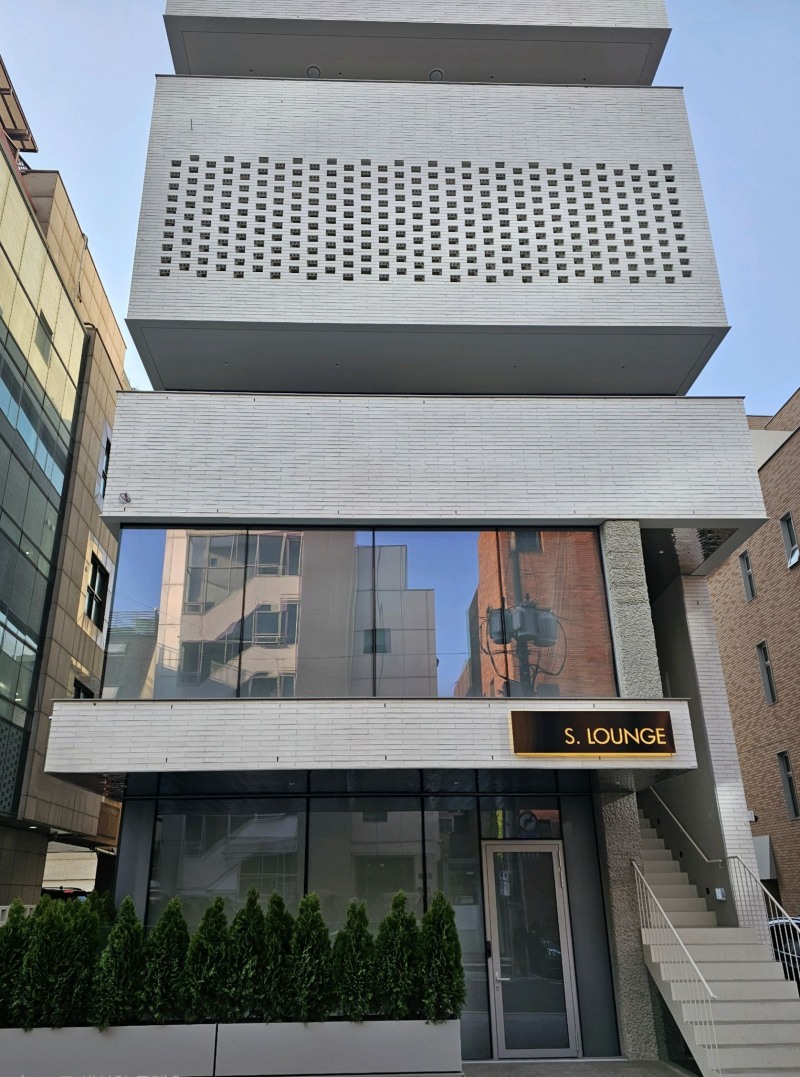 '압구정 S.Lounge' 외관./사진제공=삼성물산