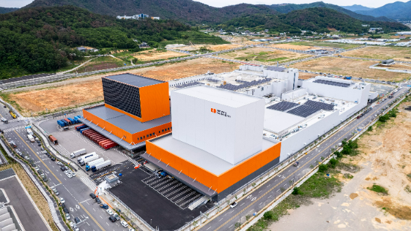 삼양식품 밀양공장 외부 모습. /사진=삼양식품